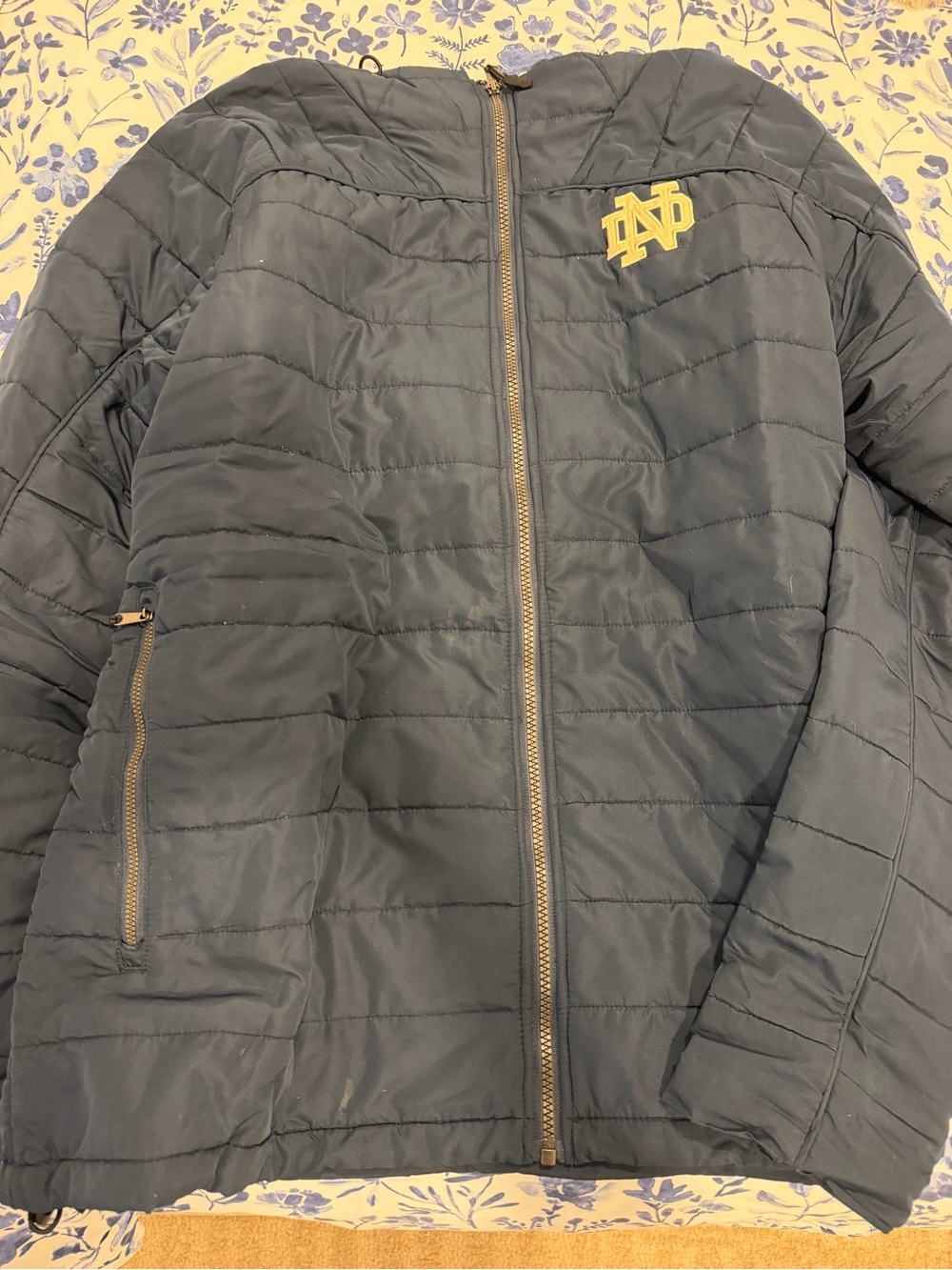 Men’s Colosseum Notre Dame Puffer Jacket
